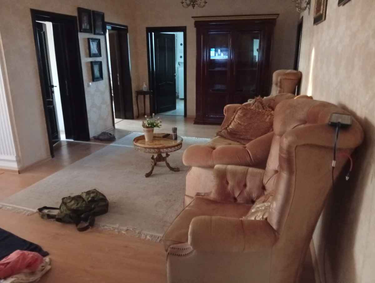 Living room, looking through to the hall