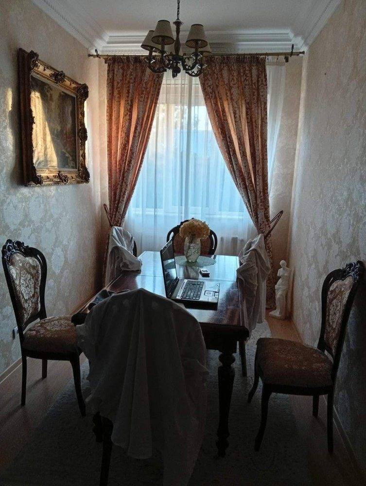 Dining room — the table doubles as a desk